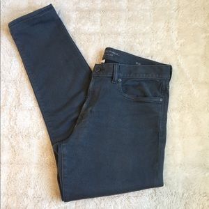 Traveler Slim fit, Banana Republic Gray Jeans